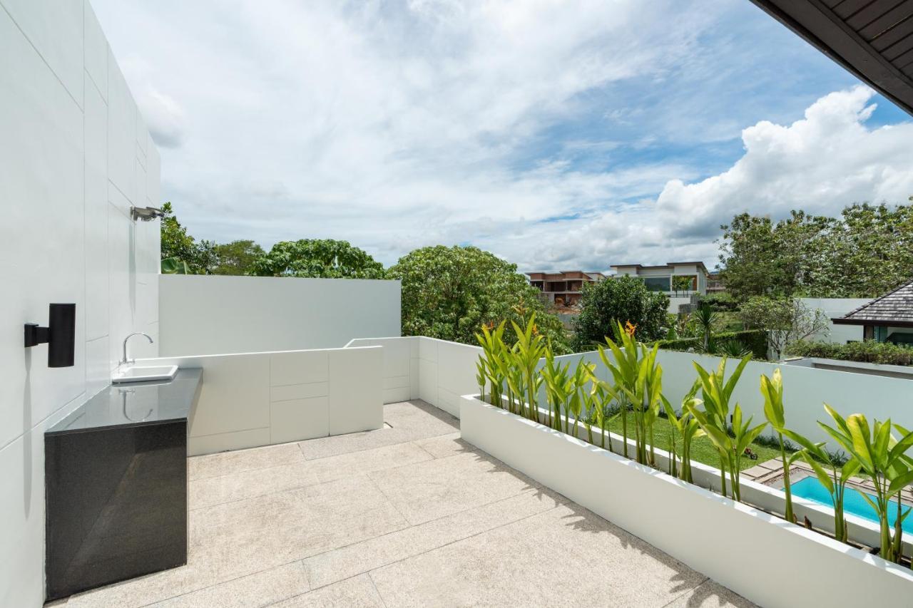 Beautiful Comfortable And Fully Equipped Big Pool Villa With 65Inch Smart Tv Located Near Popular Bangtao Beach And Laguna Bang Tao Beach  Zewnętrze zdjęcie